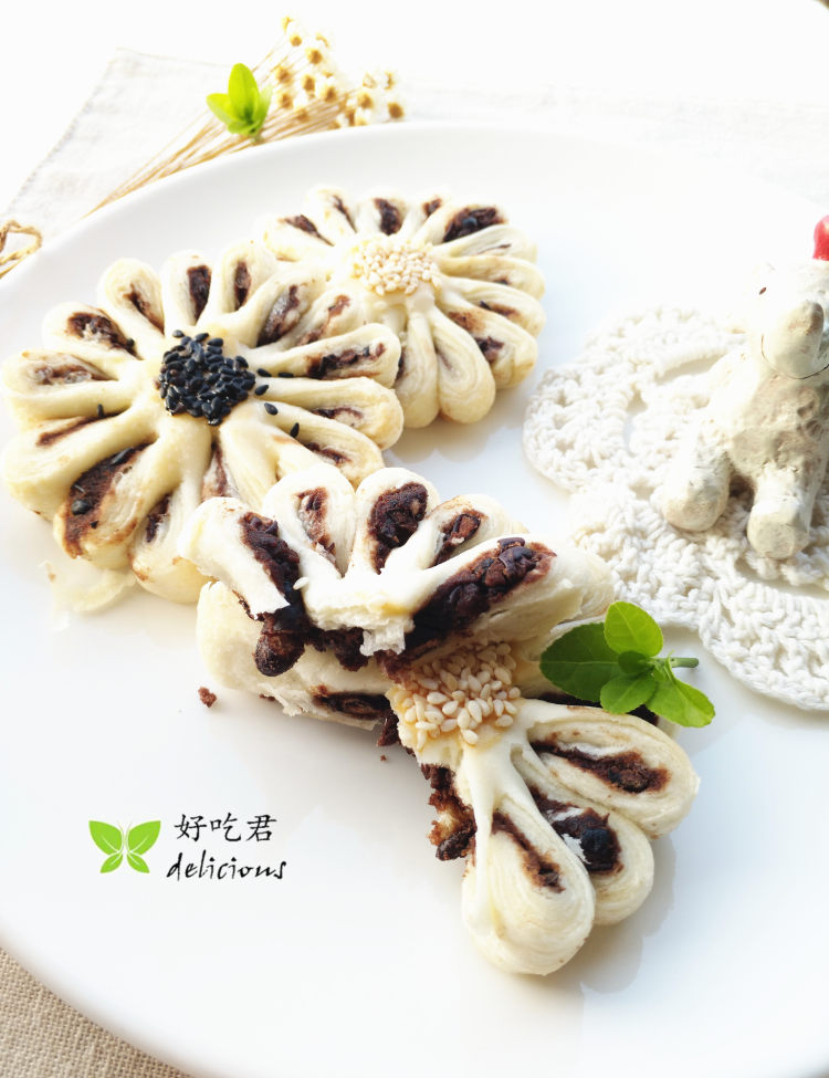 豆沙菊花酥