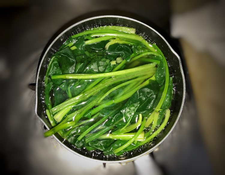凉拌菠菜