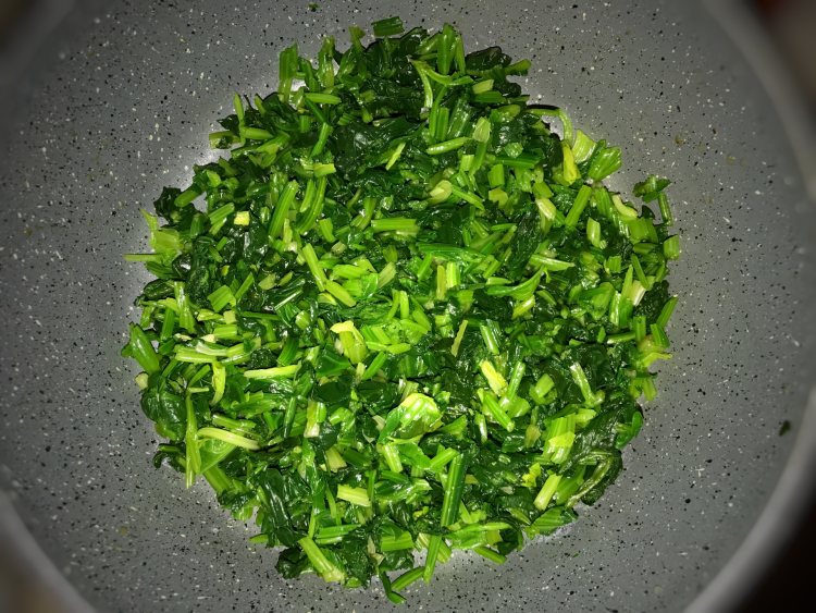 凉拌菠菜