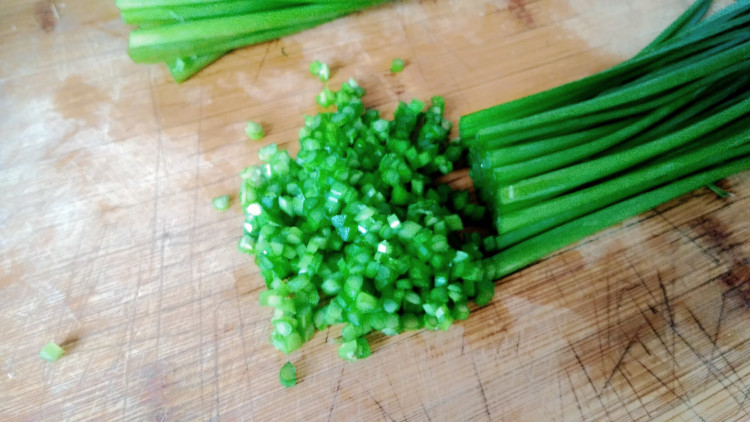 韭菜苔鲜肉虾仁水饺