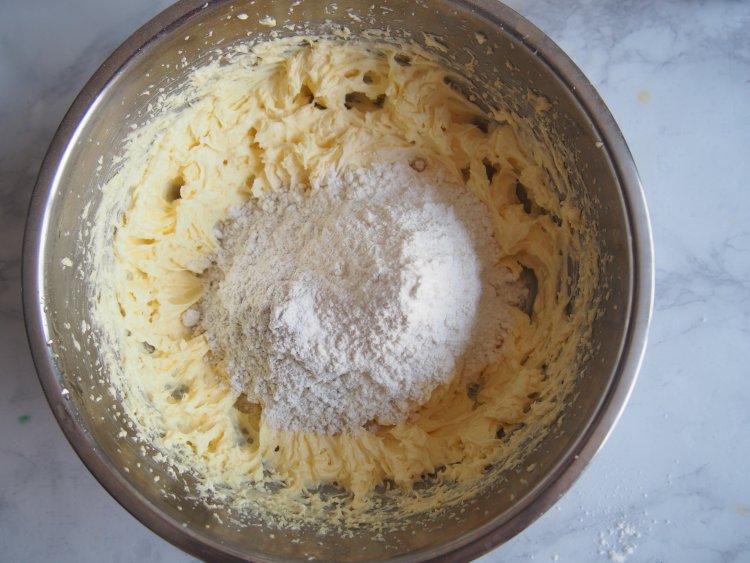 杂粮黑麦甜甜圈