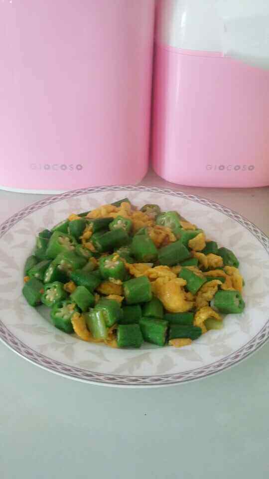 秋葵炒鸡蛋