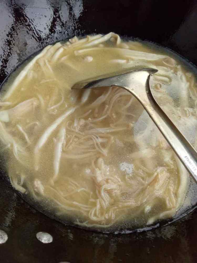 双菇肉片汤