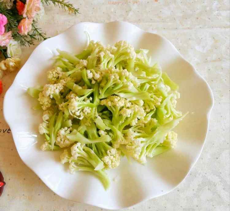 素炒酸辣花菜