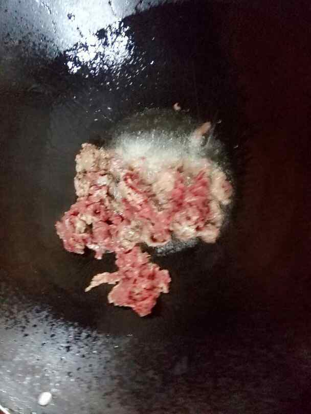 芹菜炒牛肉