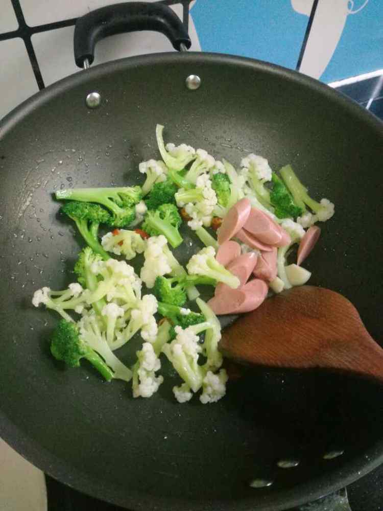 双花炒火腿