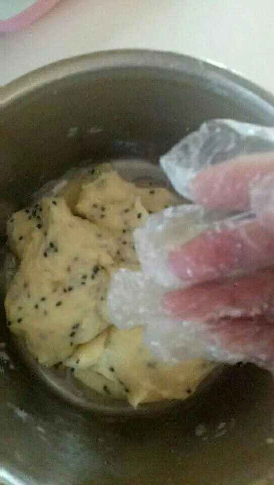 黑芝麻麻薯