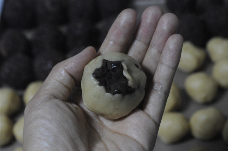 红豆莲子月饼
