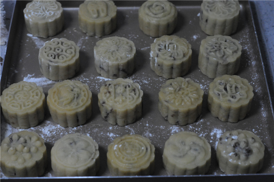 红豆莲子月饼