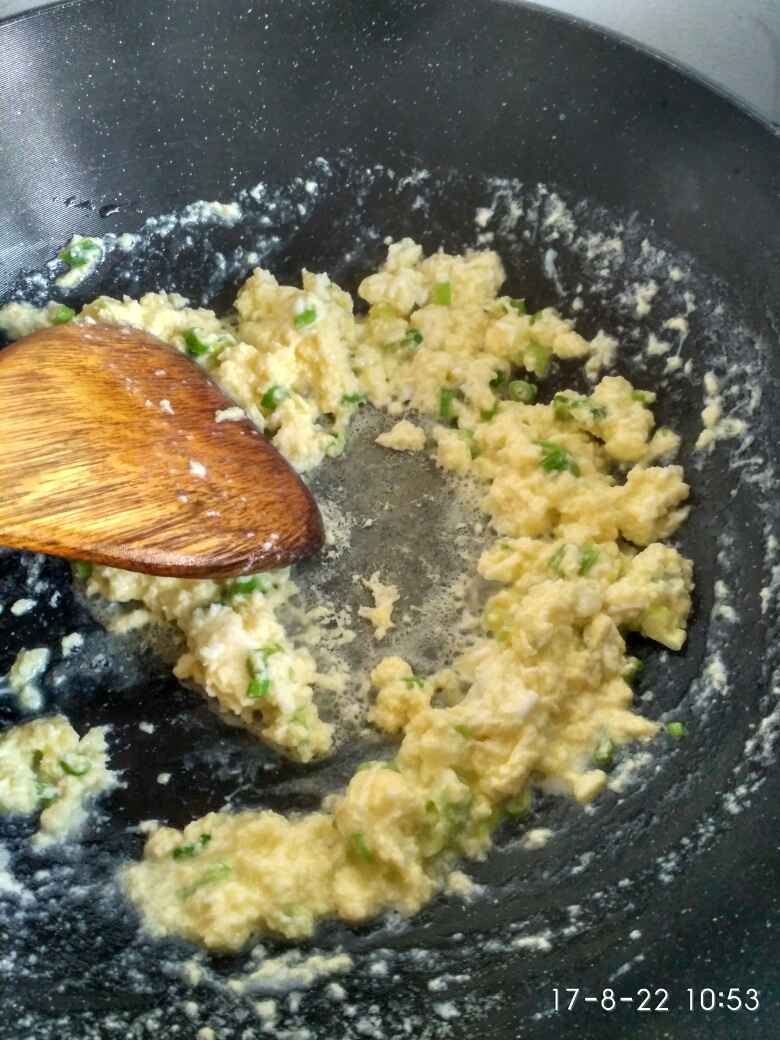 小青椒鸡蛋酱