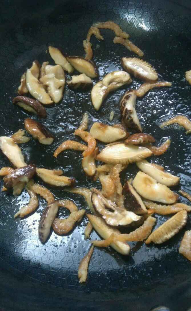 炒笋片