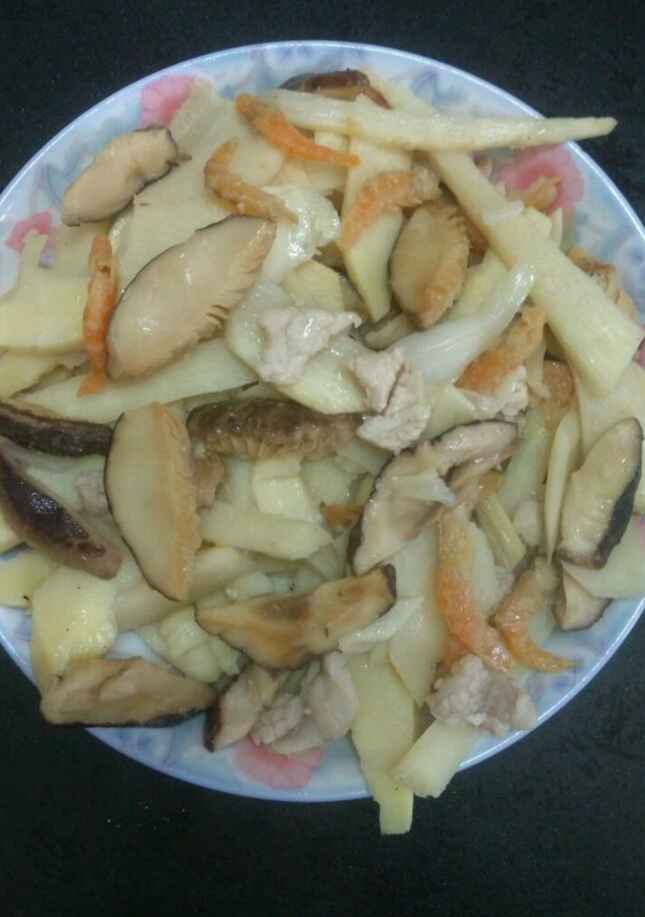 炒笋片