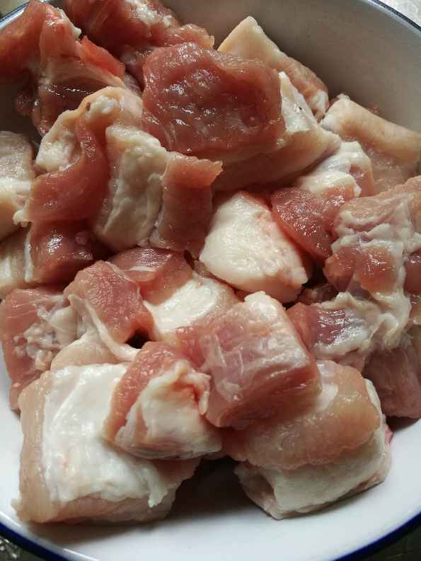 土豆红烧肉