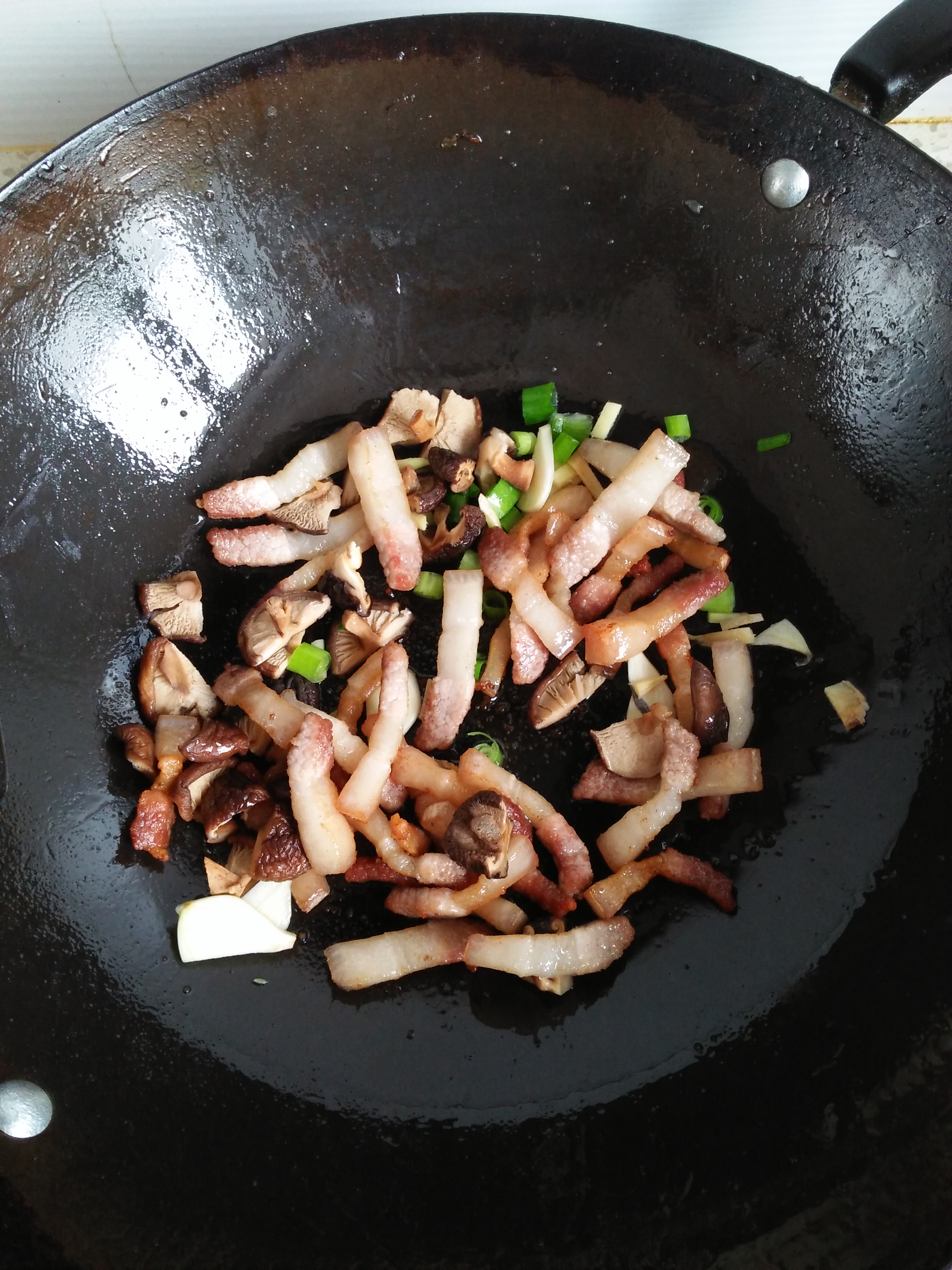 家常卤肉饭