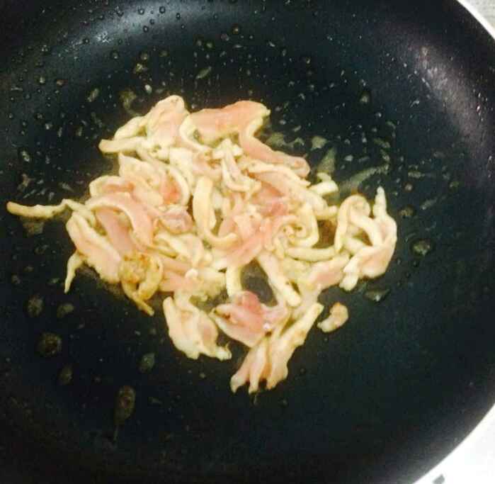 肉丝炒茭白