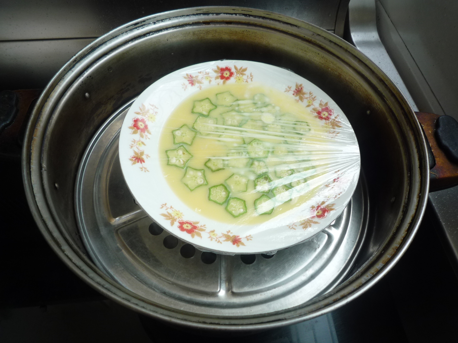 秋葵鸡蛋羹
