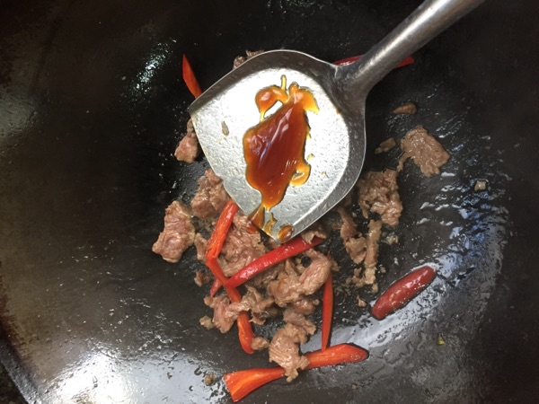 牛肉炒菜心