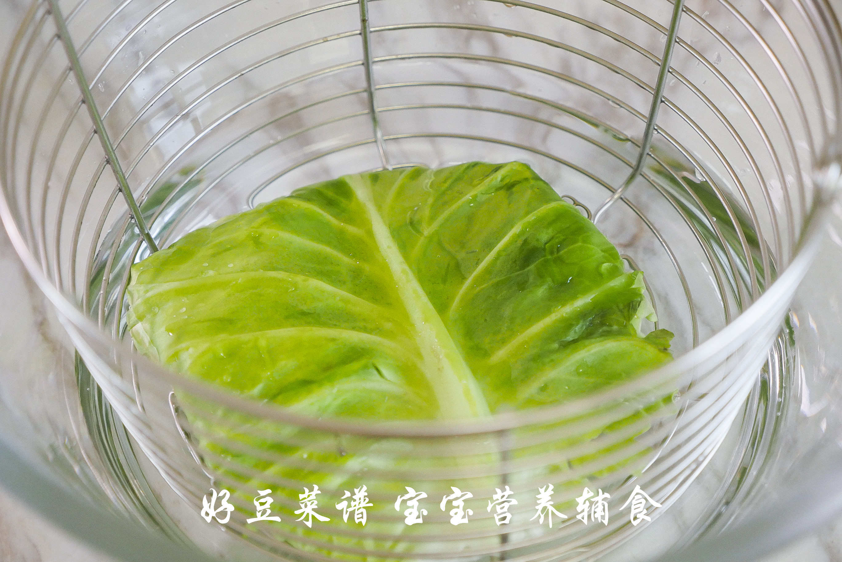 小银鱼蔬菜蛋黄粥