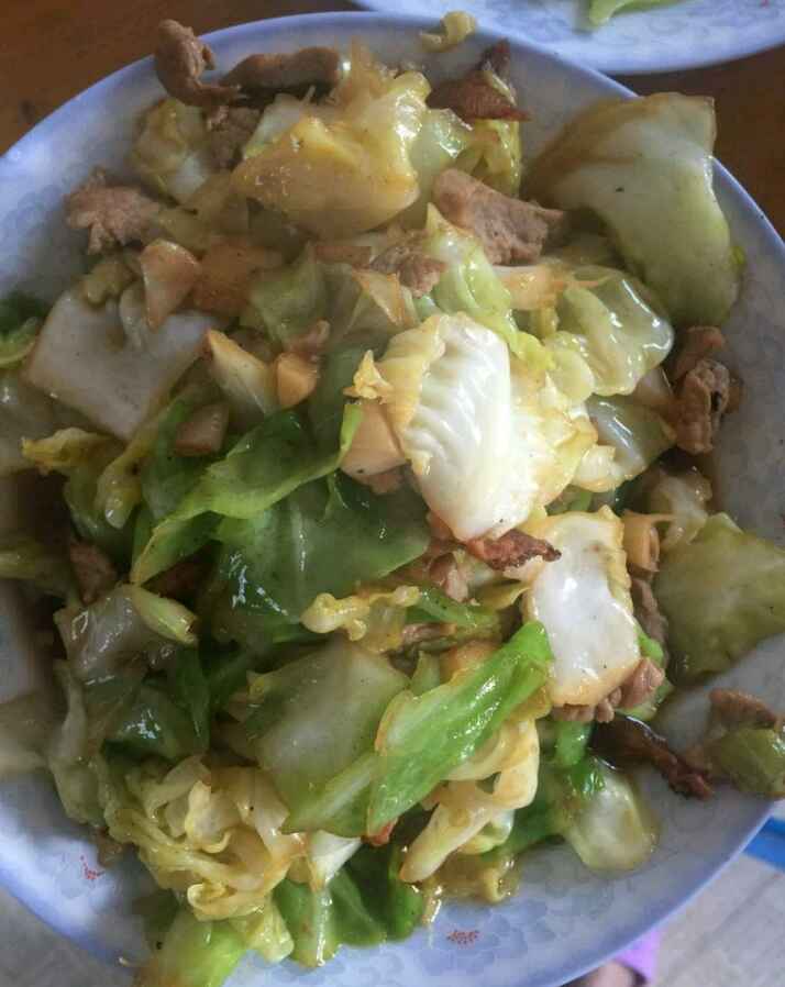 肉丝炒圆白菜