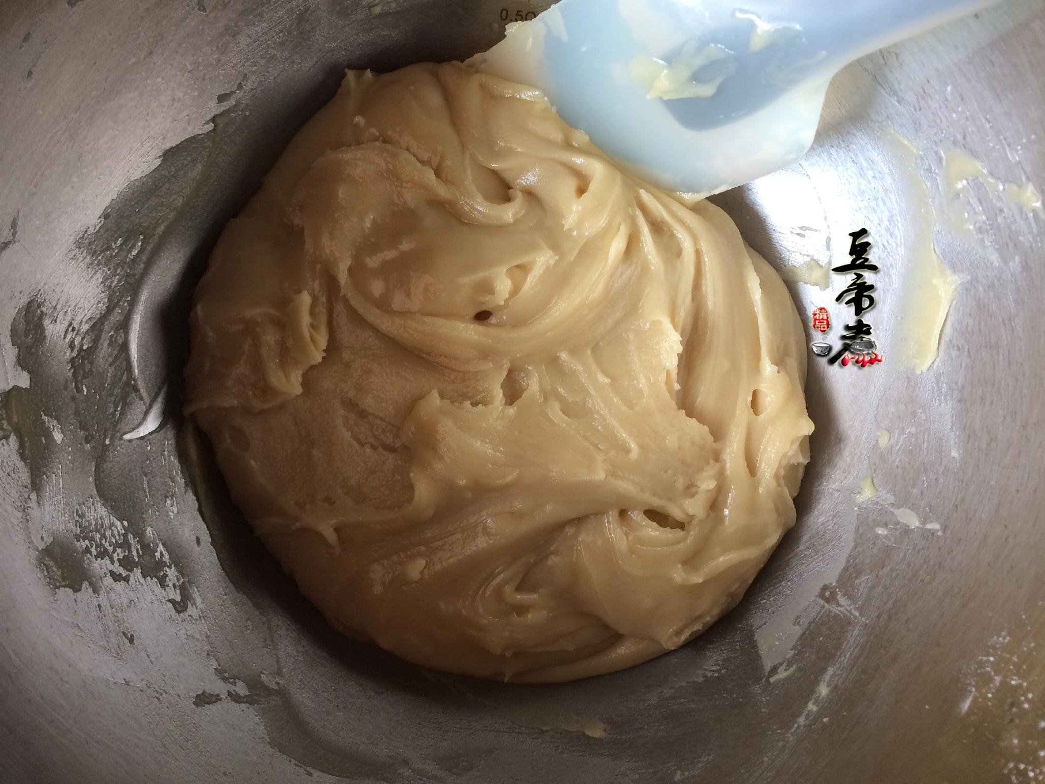 广式红糖枣泥豆沙月饼