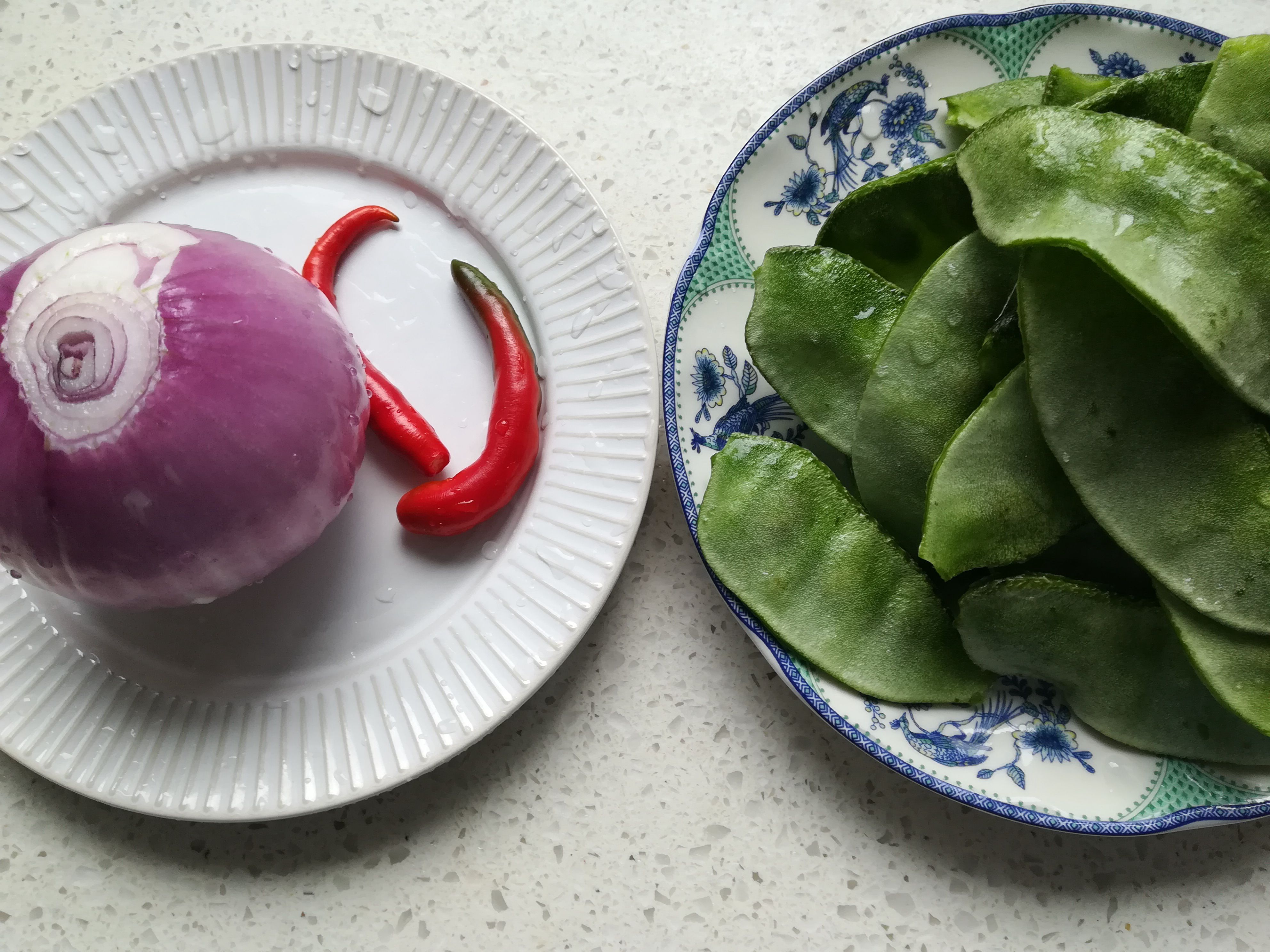 洋葱拌眉豆丝