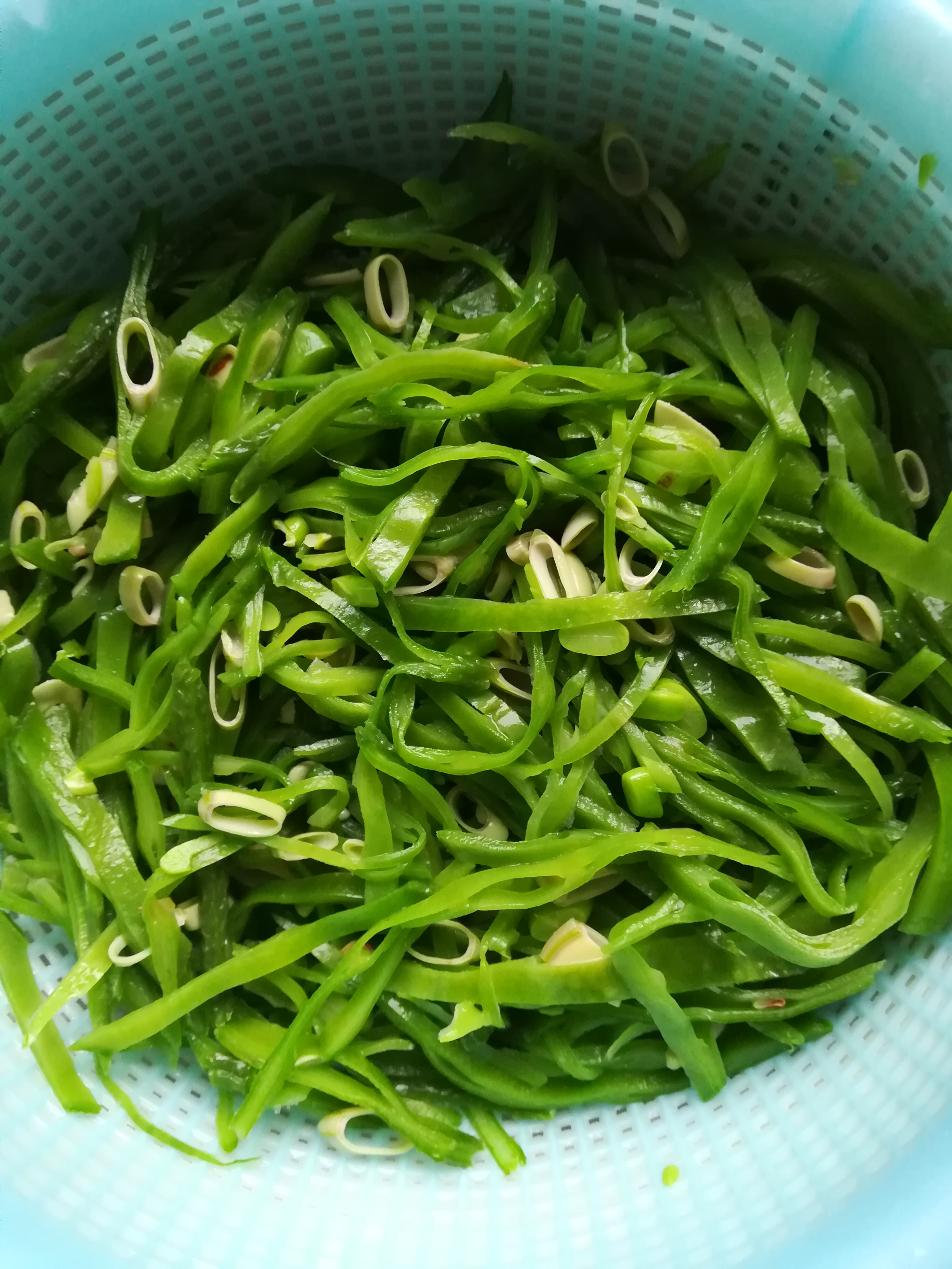 洋葱拌眉豆丝