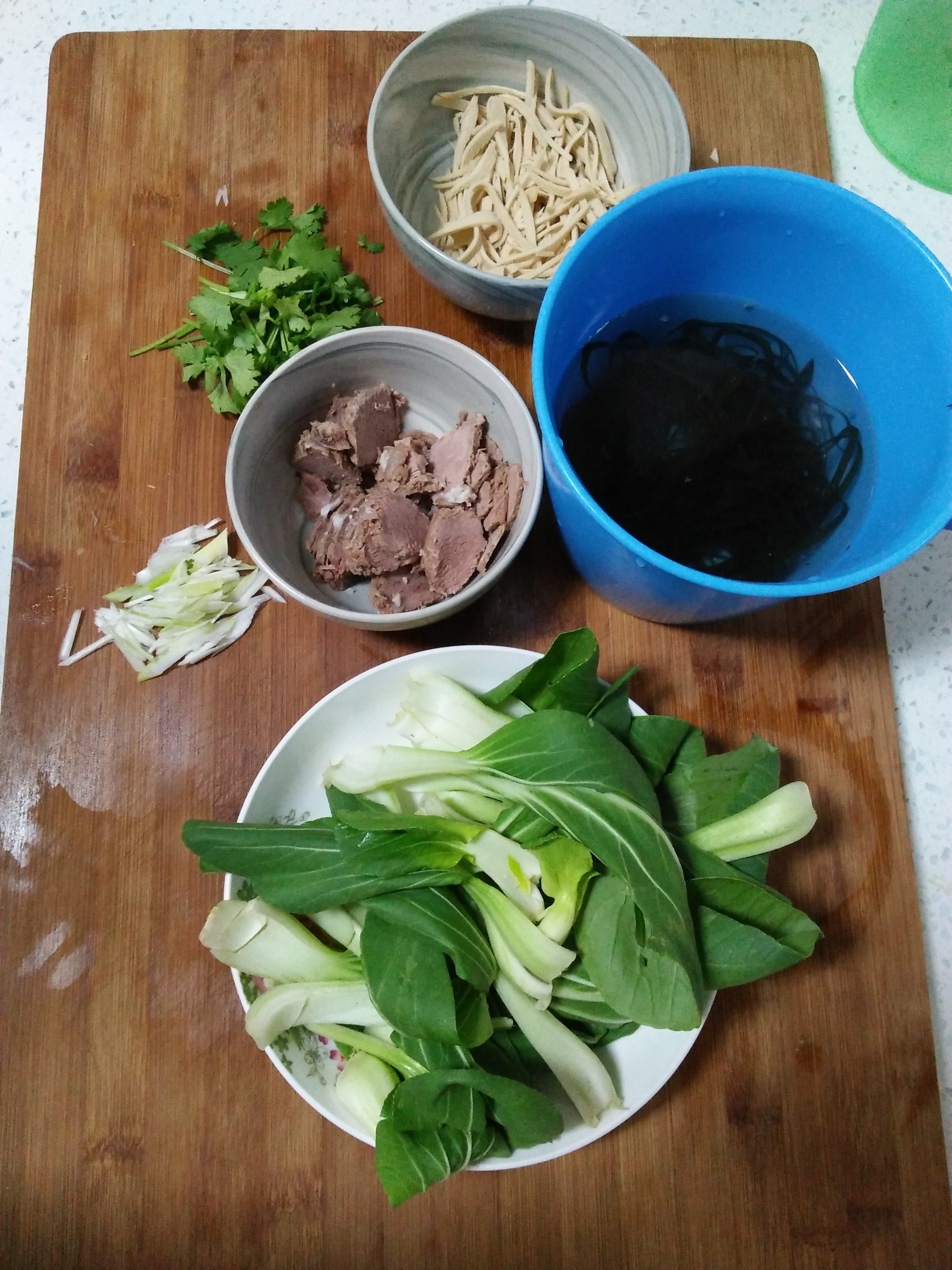 羊肉烩面