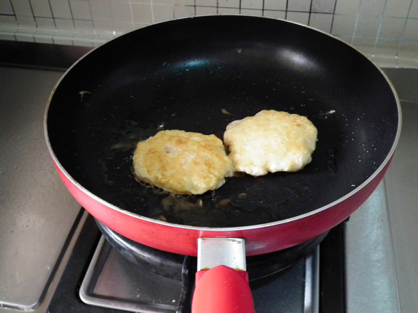 香煎鱼饼