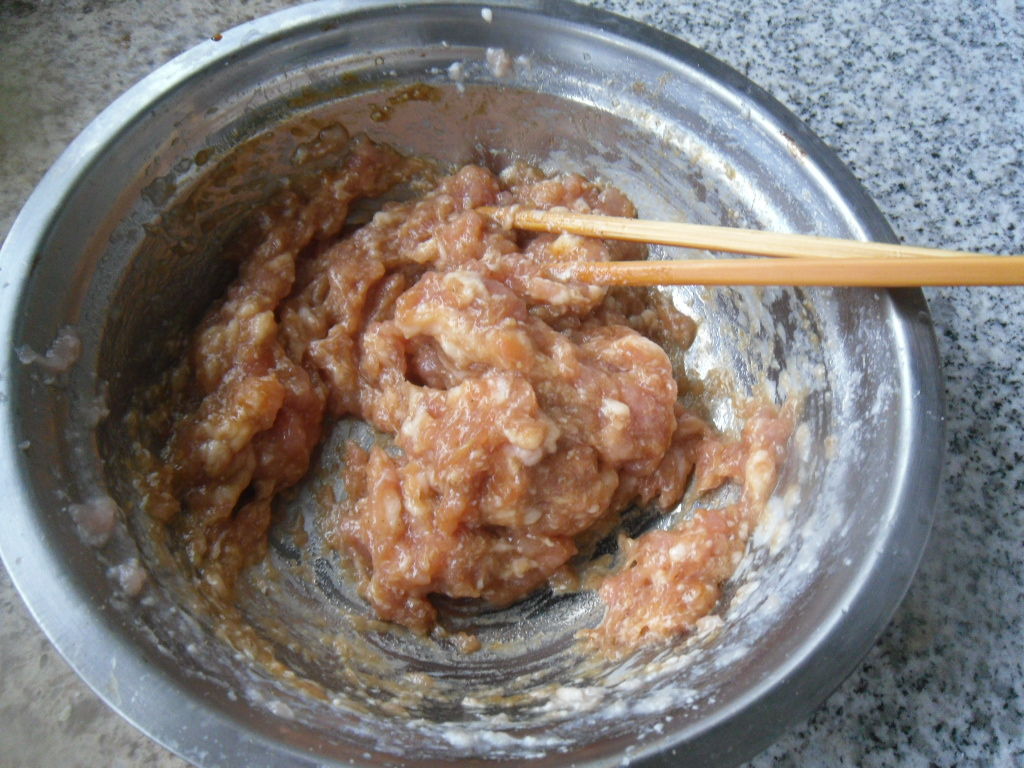 肉末酿香菇