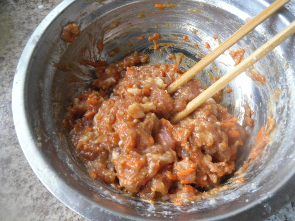 肉末酿香菇