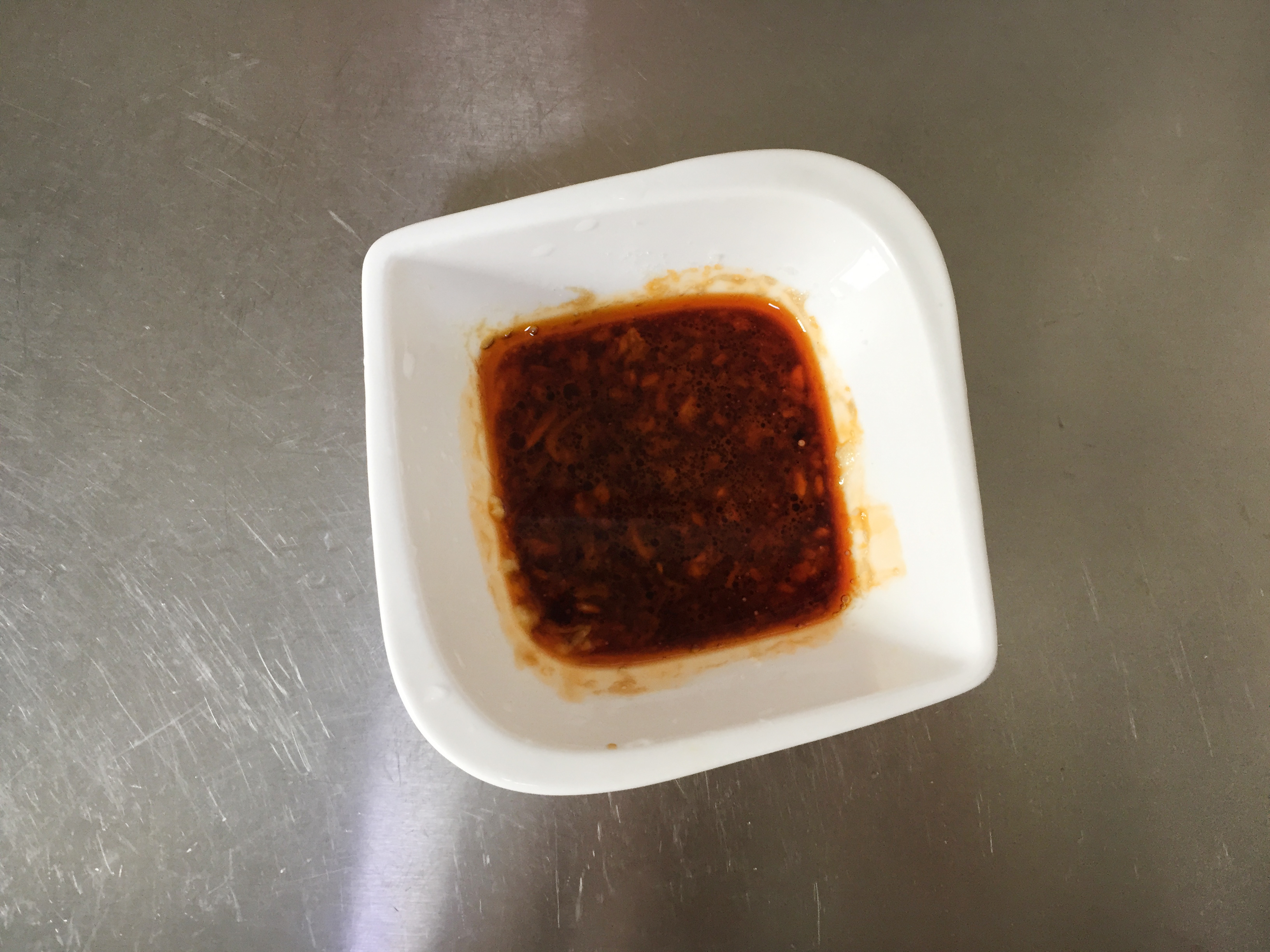 凉拌海蜇丝
