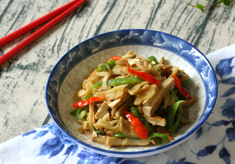 青椒榨菜炒豆干