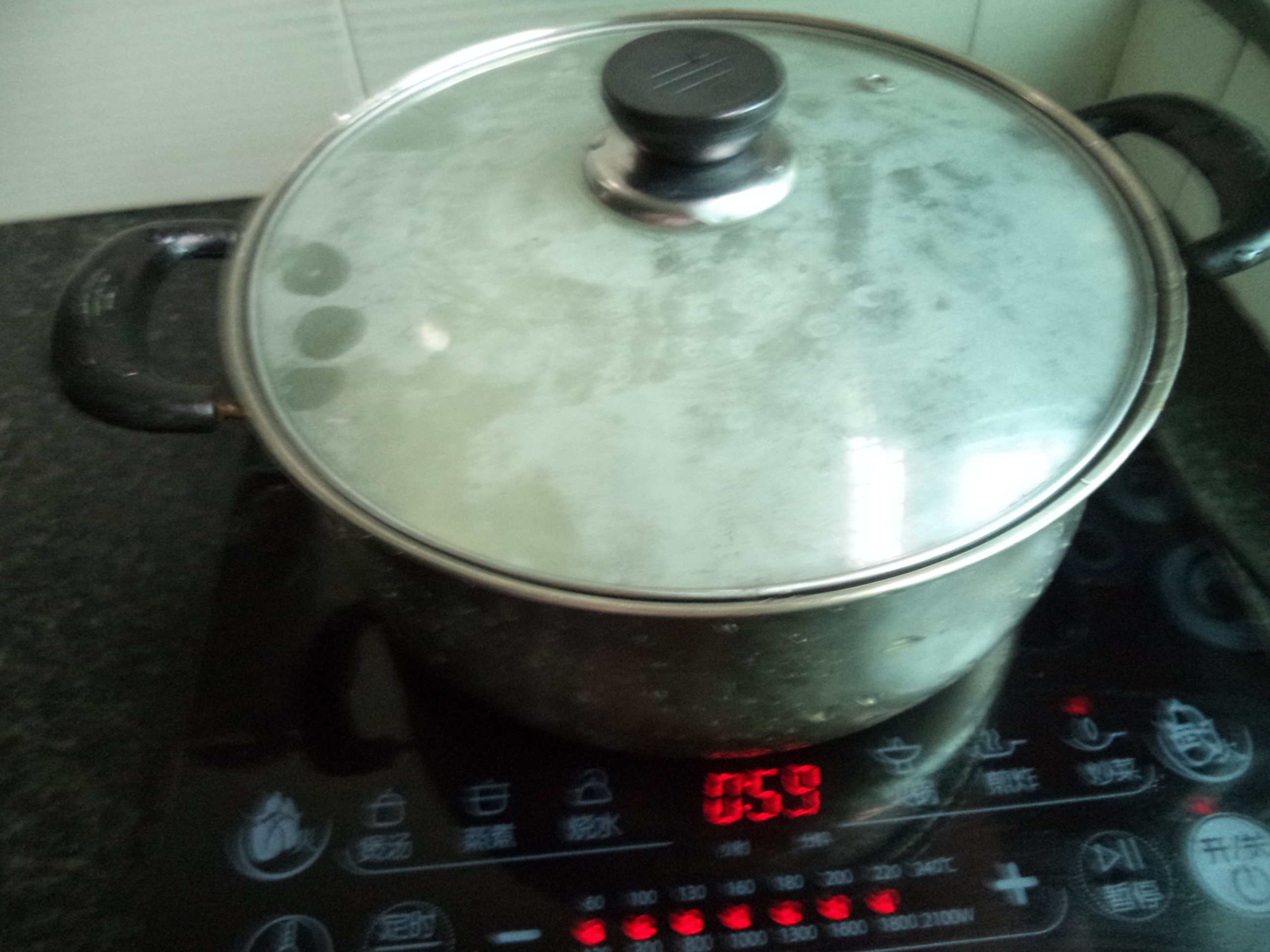 香菇小肠煲汤