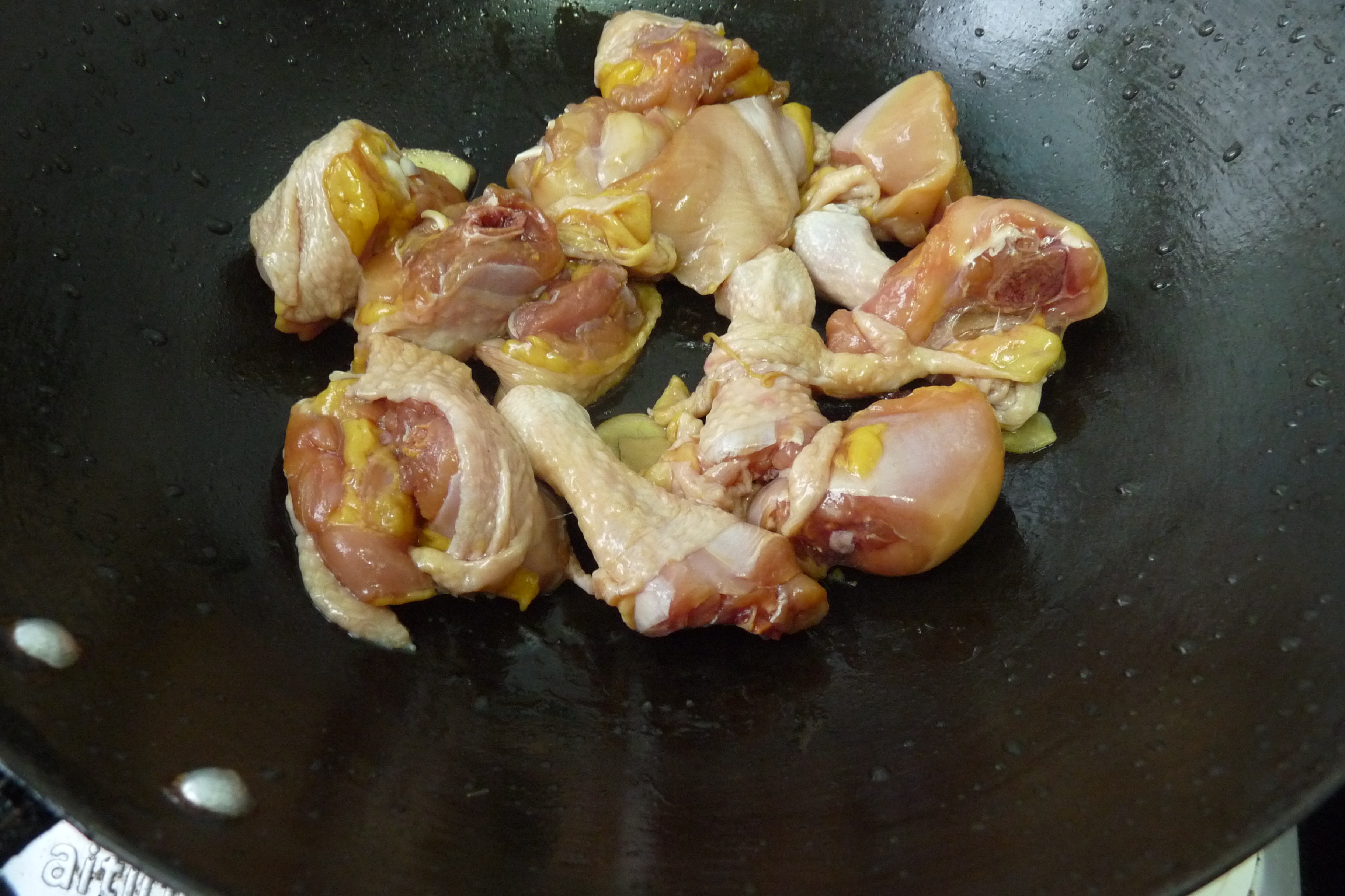 香菇烧鸡腿