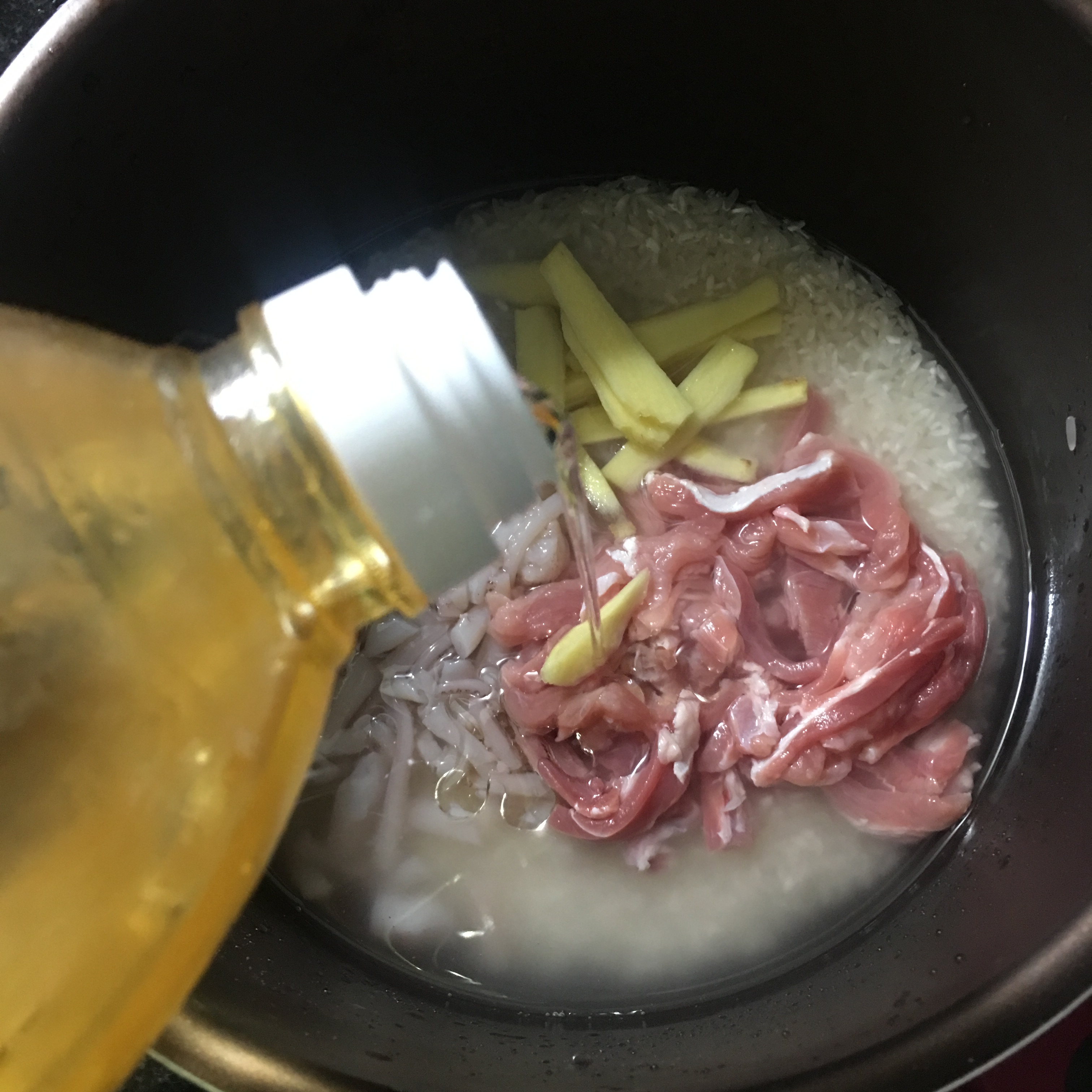 鱿鱼瘦肉粥