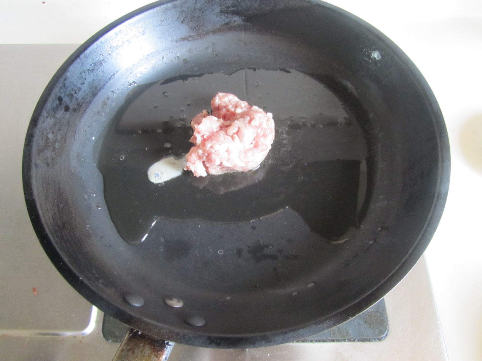 肉末炒蚕豆米