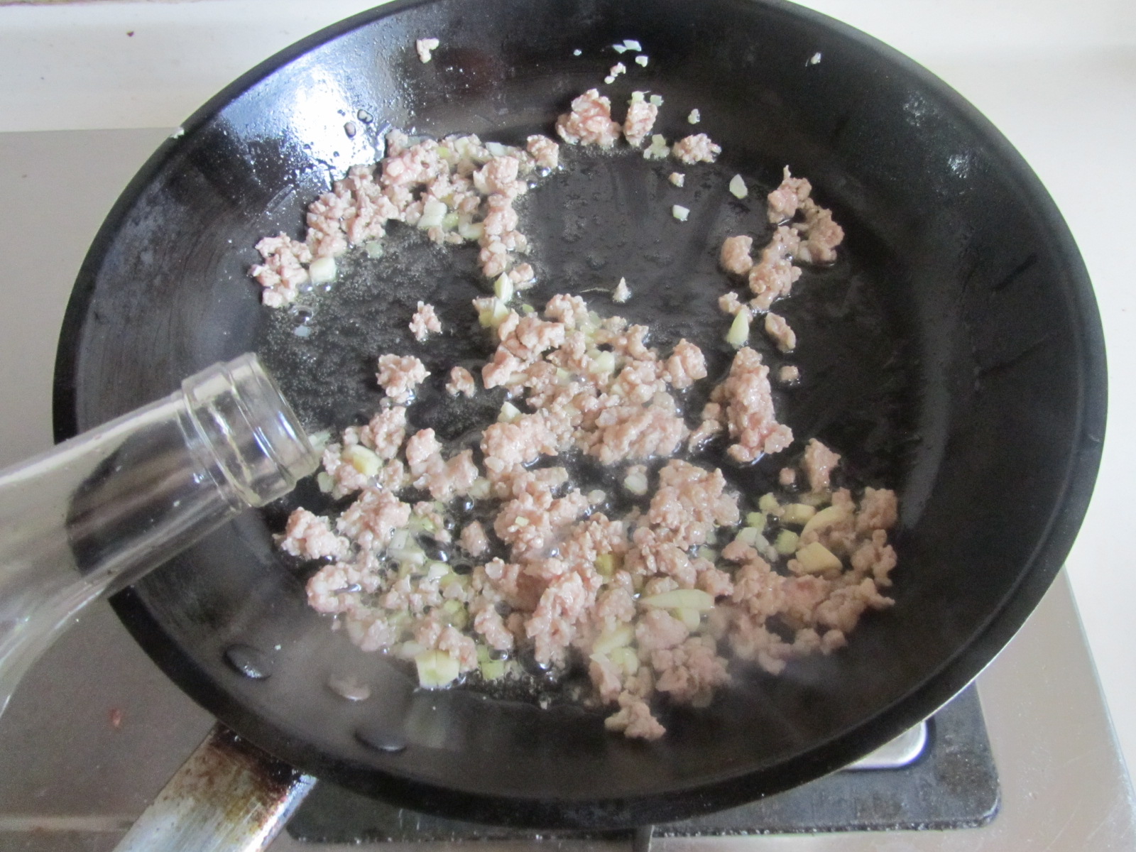 肉末炒蚕豆米