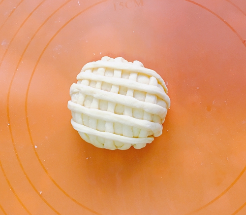 太阳花豆沙包