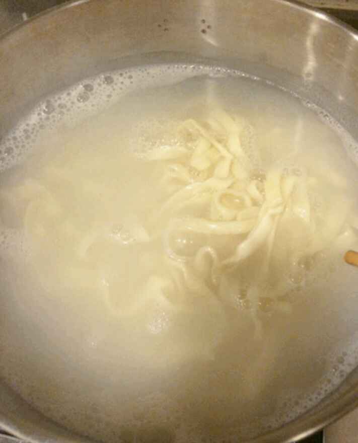 辣椒拌面