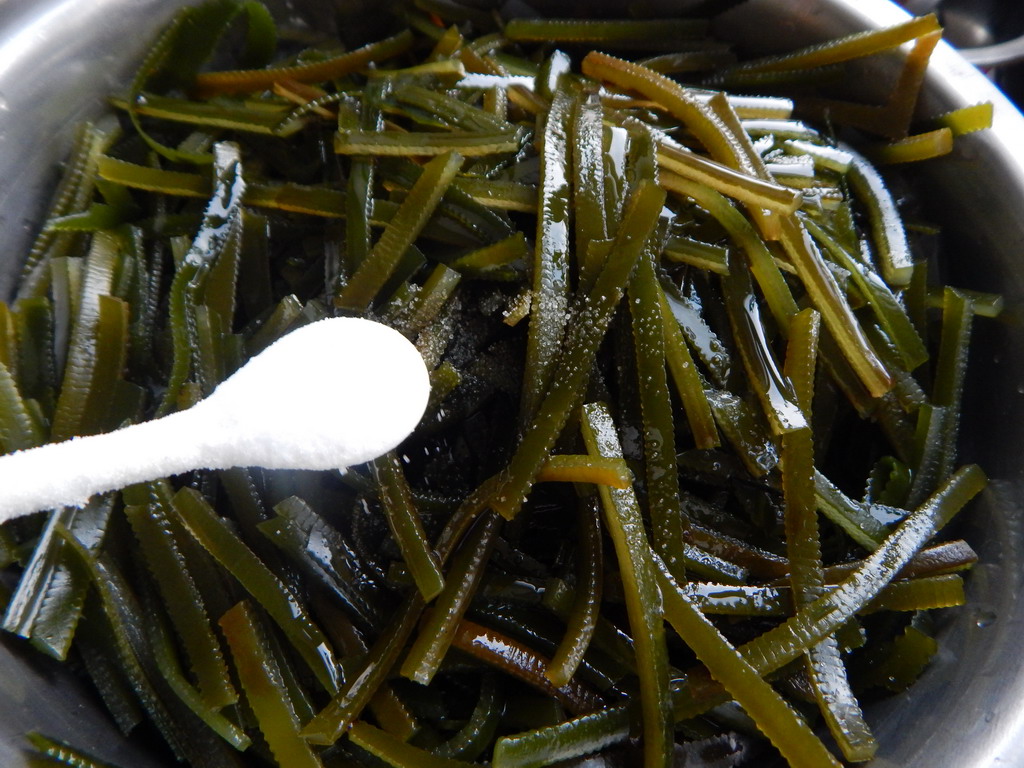 海带凉拌粉皮