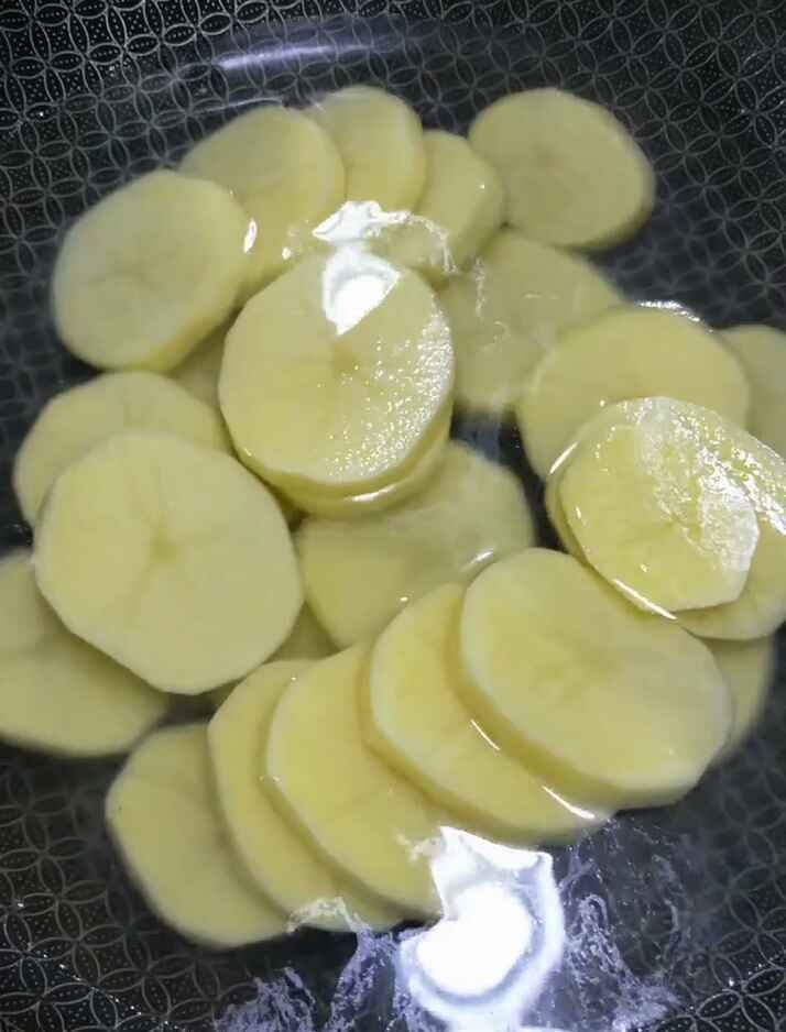 小炒土豆片