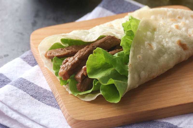 黑椒嫩牛肉卷饼(黑椒