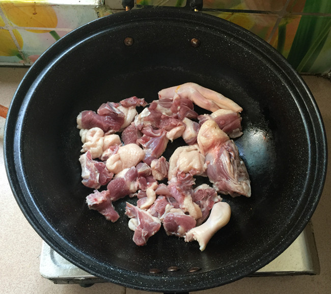 杏鲍菇焖鸭肉