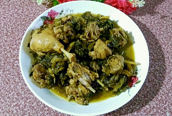 酸菜炖鸭肉