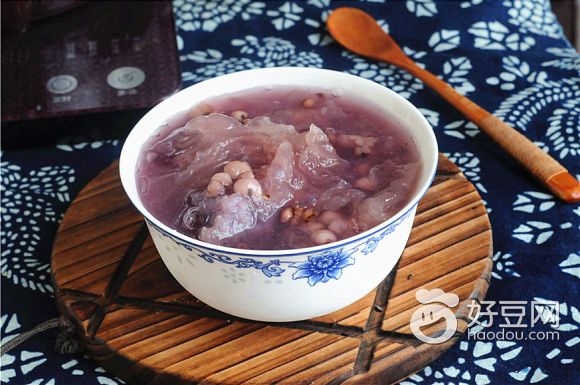 紫薯银耳薏米粥