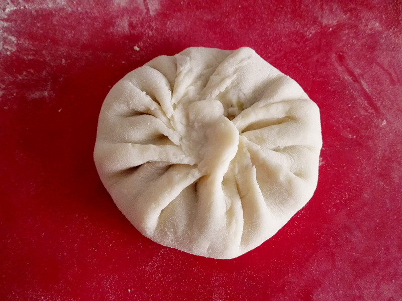 白菜猪肉虾仁馅饼