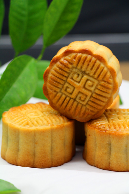风炉广式豆沙月饼