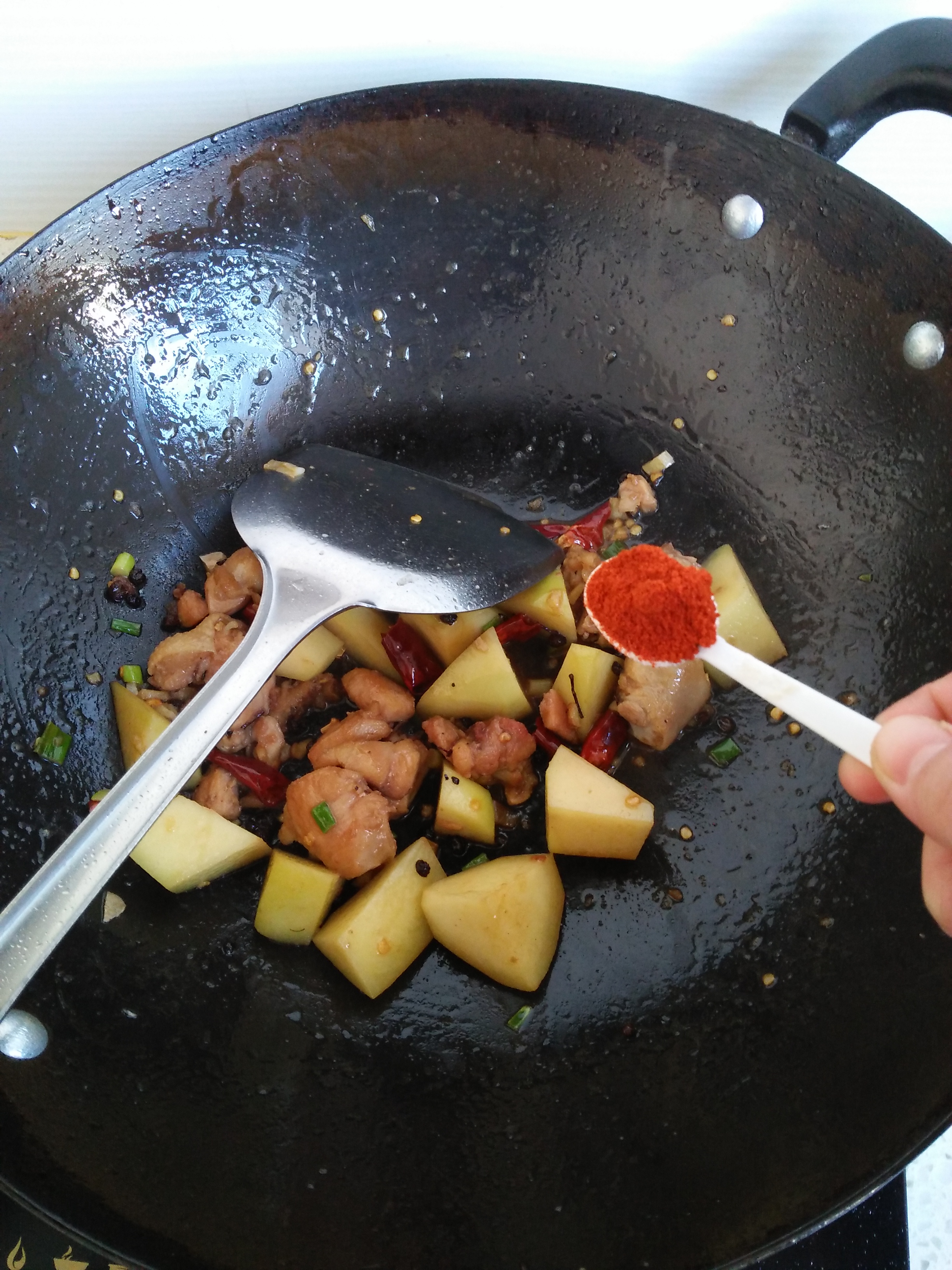 麻辣鸡汤面