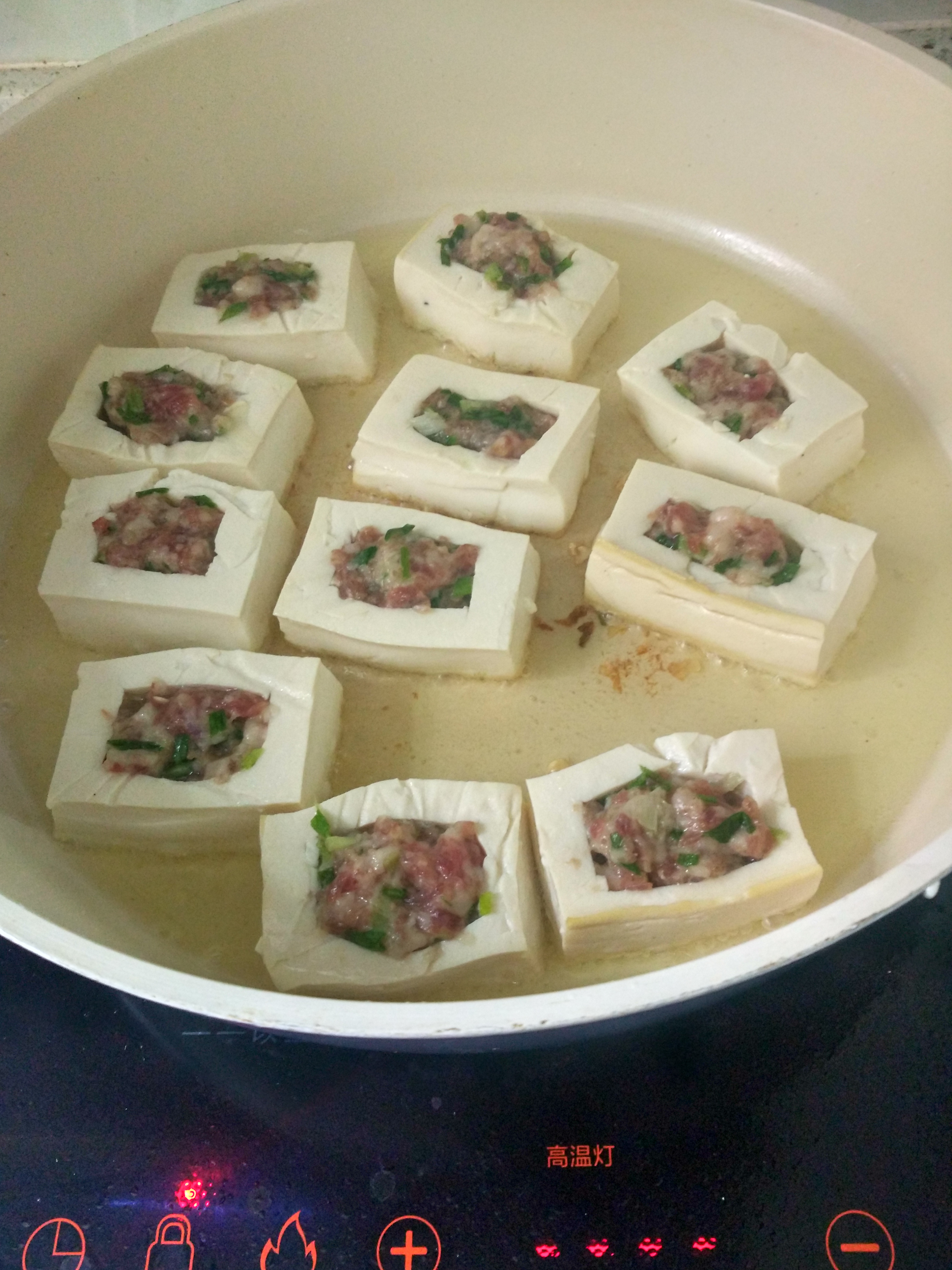 锅塌酿豆腐