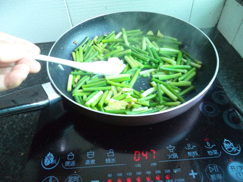 蒜苔炒五花肉